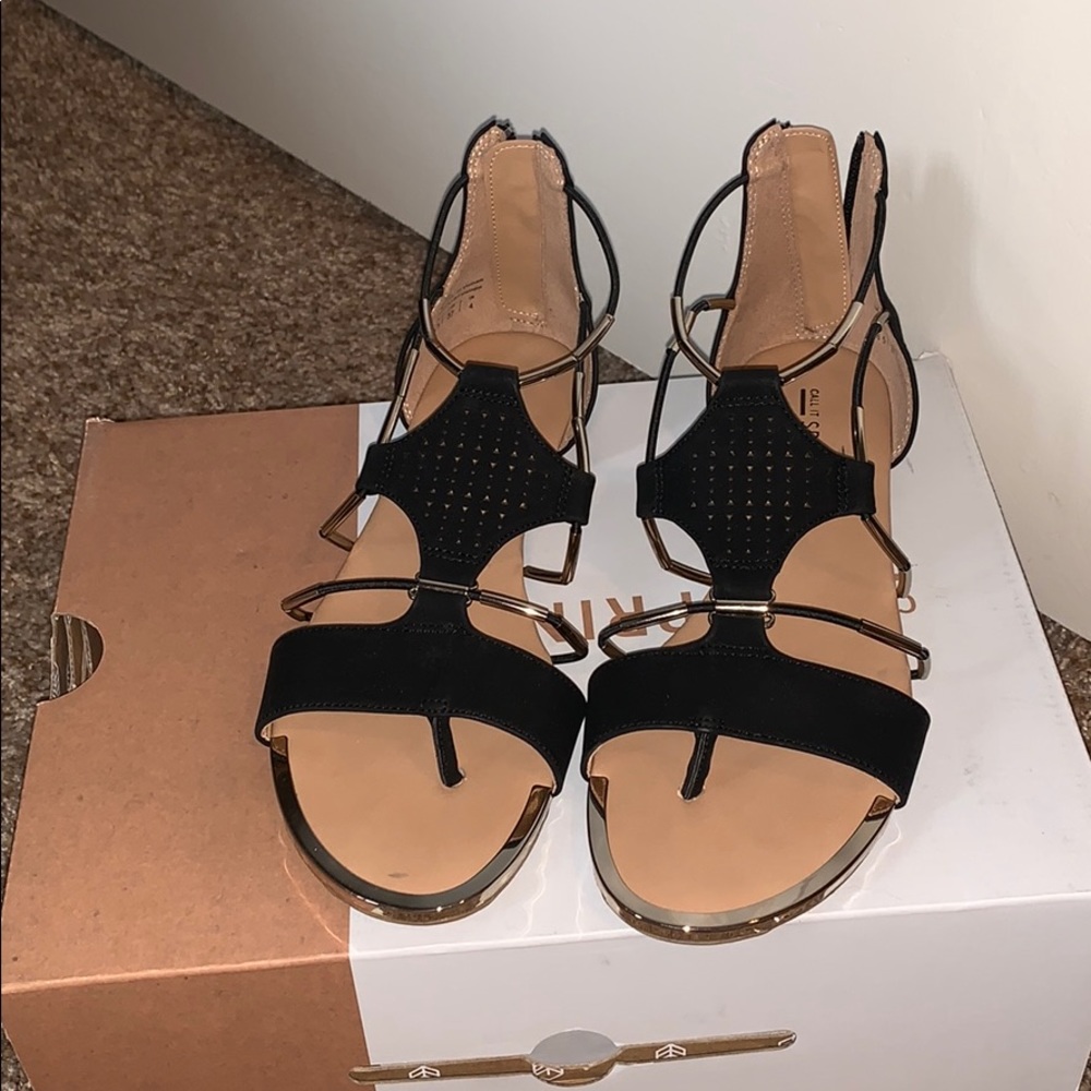 Call it Spring Sandal - Picture 2 of 4